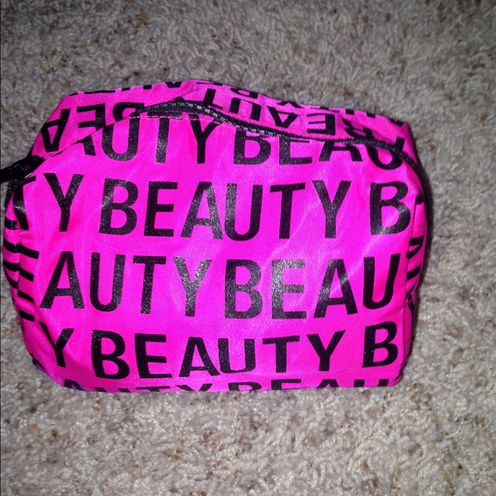 Forever 21 "Beauty" Makeup Bag